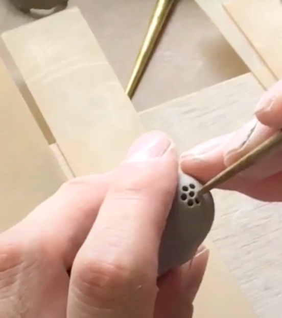 Hole puncher (for teapot)
